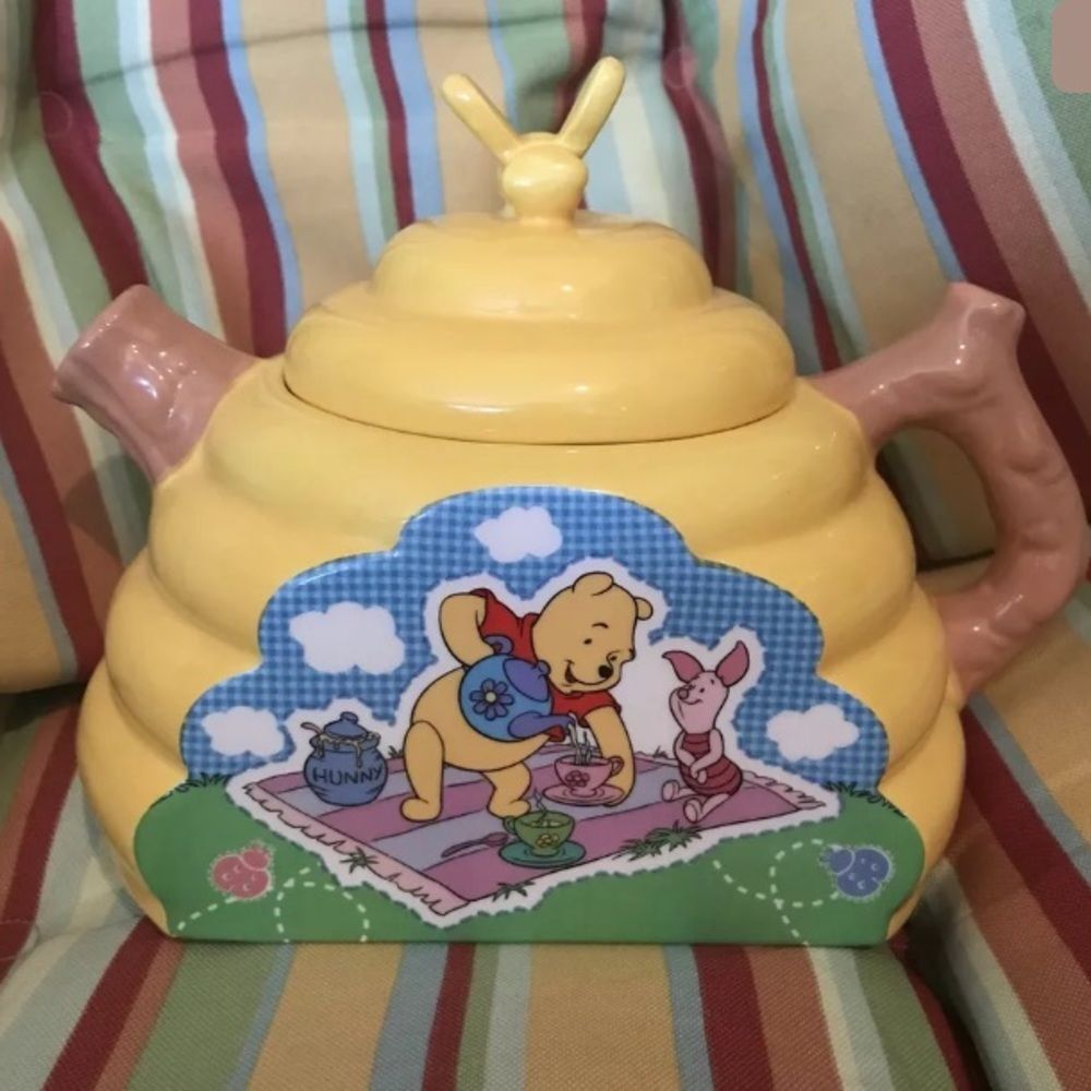 Disney Winnie The Pooh Ceramic Teapot